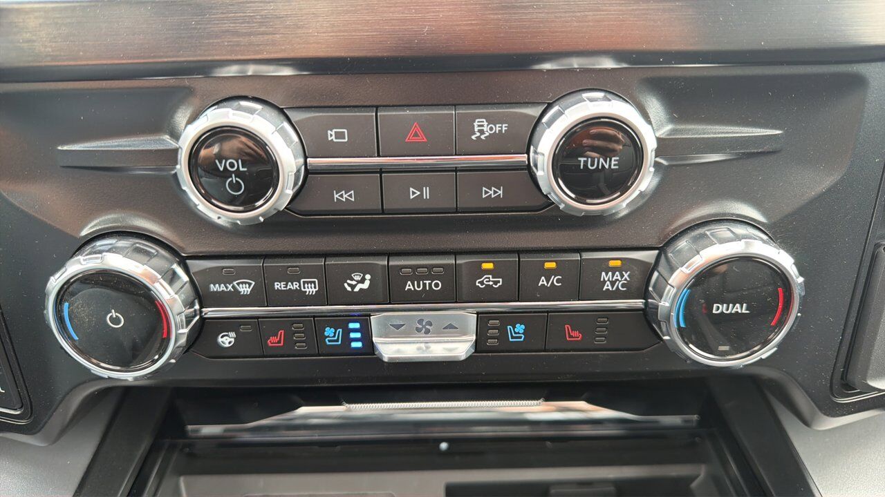2026 Ford Super Duty F-350 SRW Lariat Sherwood Park AB