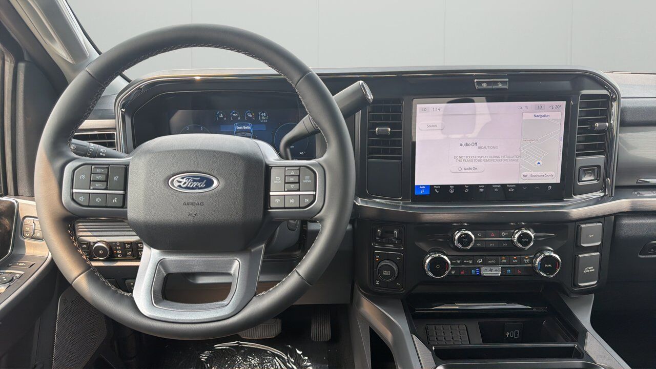 2026 Ford Super Duty F-350 SRW Lariat Sherwood Park AB