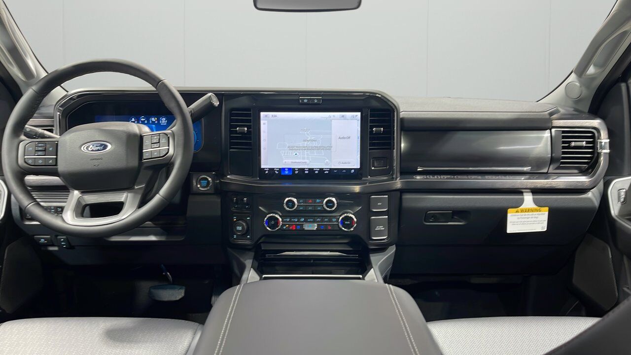 2026 Ford Super Duty F-350 SRW Lariat Sherwood Park AB