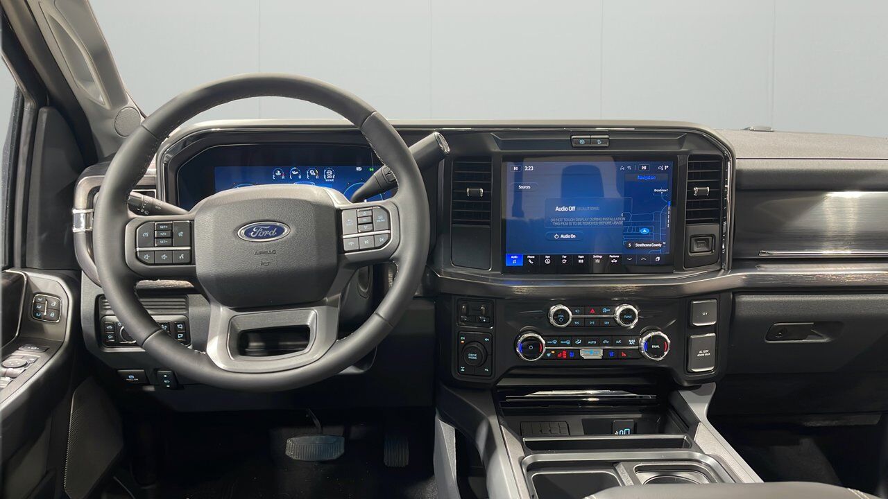 2026 Ford Super Duty F-350 SRW Lariat Sherwood Park AB