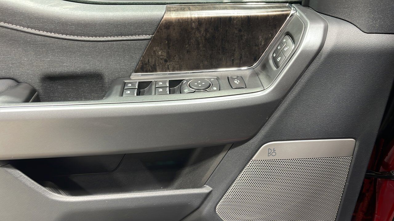 2026 Ford Super Duty F-350 SRW Lariat Sherwood Park AB