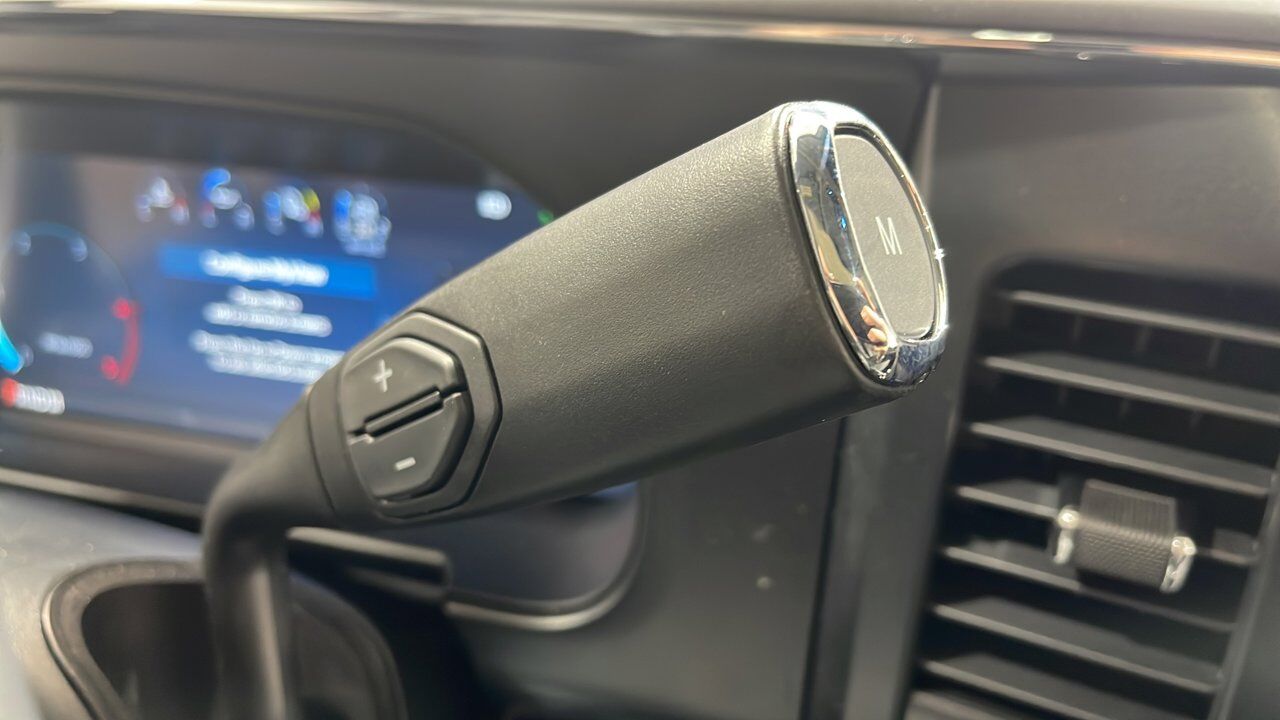 2026 Ford Super Duty F-350 SRW Lariat Sherwood Park AB