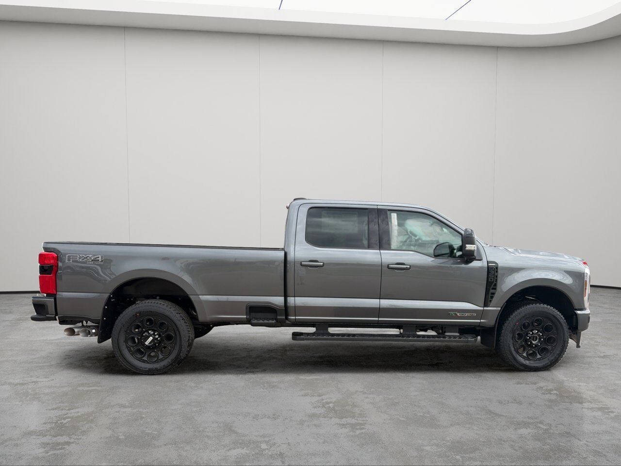 2026 Ford Super Duty F-350 SRW Lariat Sherwood Park AB