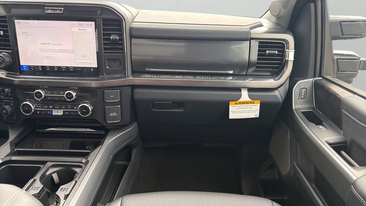 2026 Ford Super Duty F-350 SRW Lariat Sherwood Park AB
