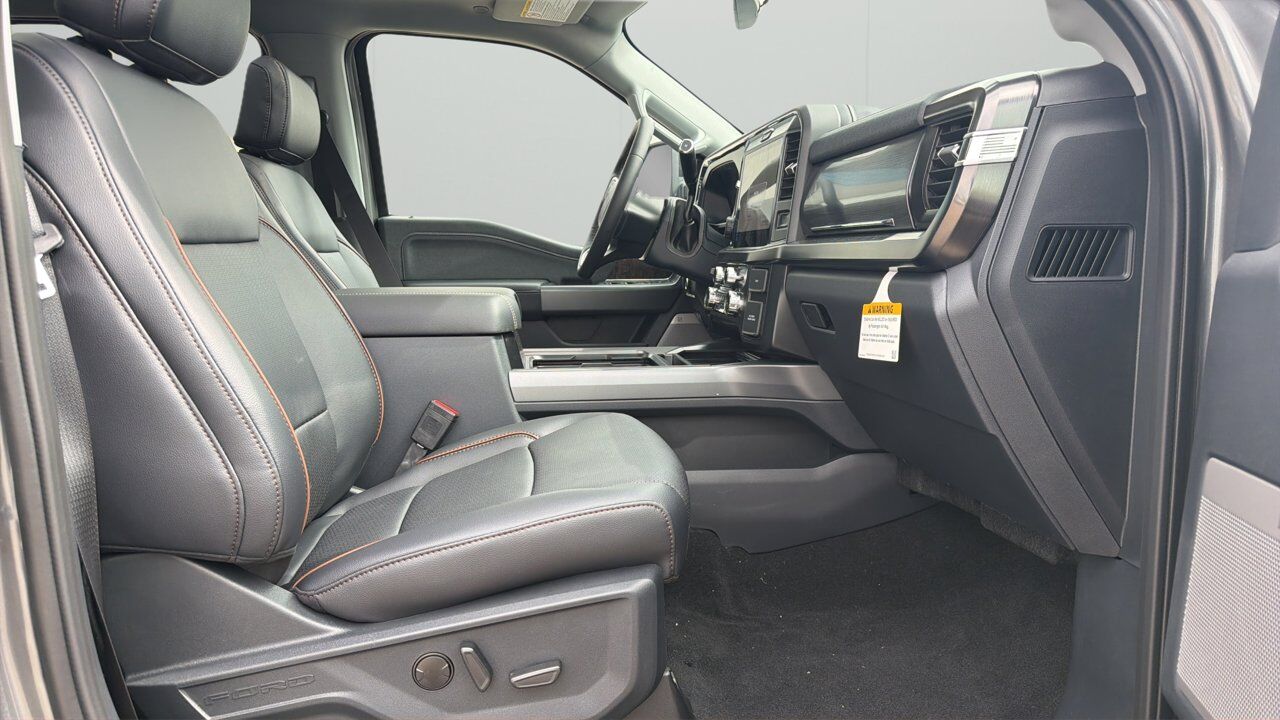 2026 Ford Super Duty F-350 SRW Lariat Sherwood Park AB