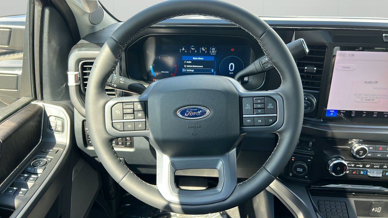 2026 Ford Super Duty F-350 SRW Lariat Sherwood Park AB