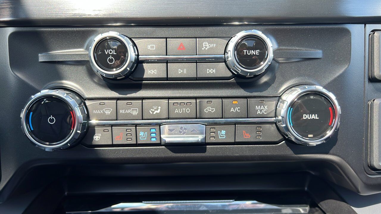 2026 Ford Super Duty F-350 SRW Lariat Sherwood Park AB