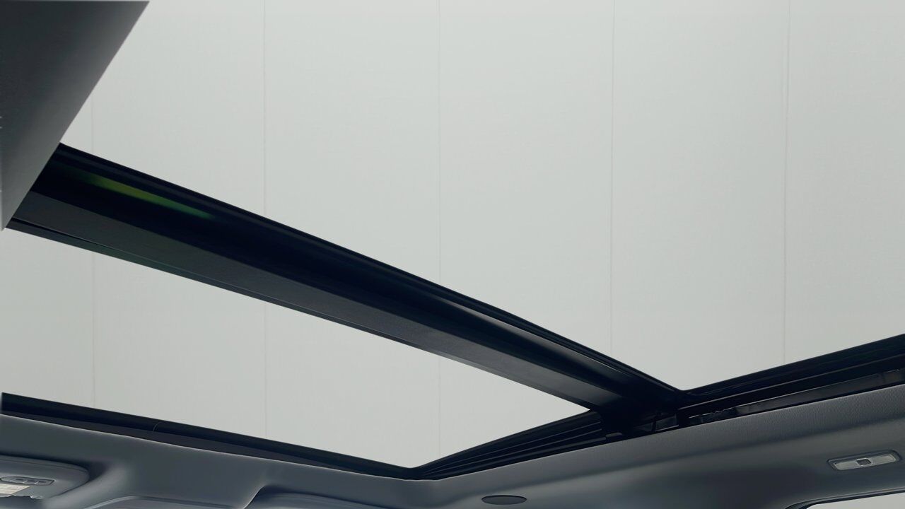 2026 Ford Super Duty F-350 SRW Lariat Sherwood Park AB