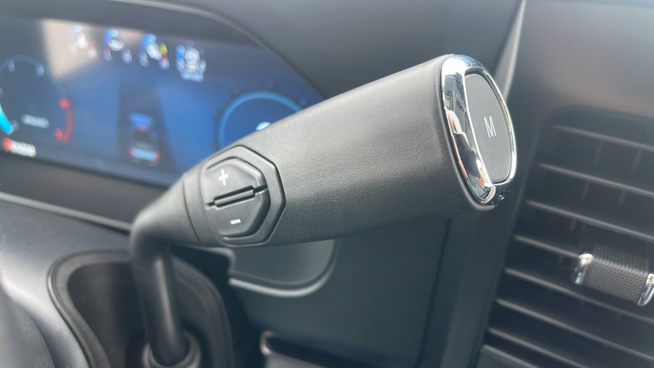 2026 Ford Super Duty F-350 SRW Lariat Sherwood Park AB