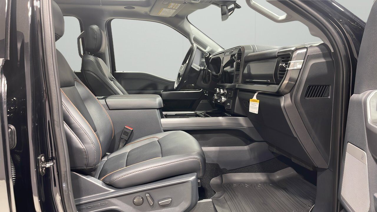 2026 Ford Super Duty F-350 SRW Lariat Sherwood Park AB