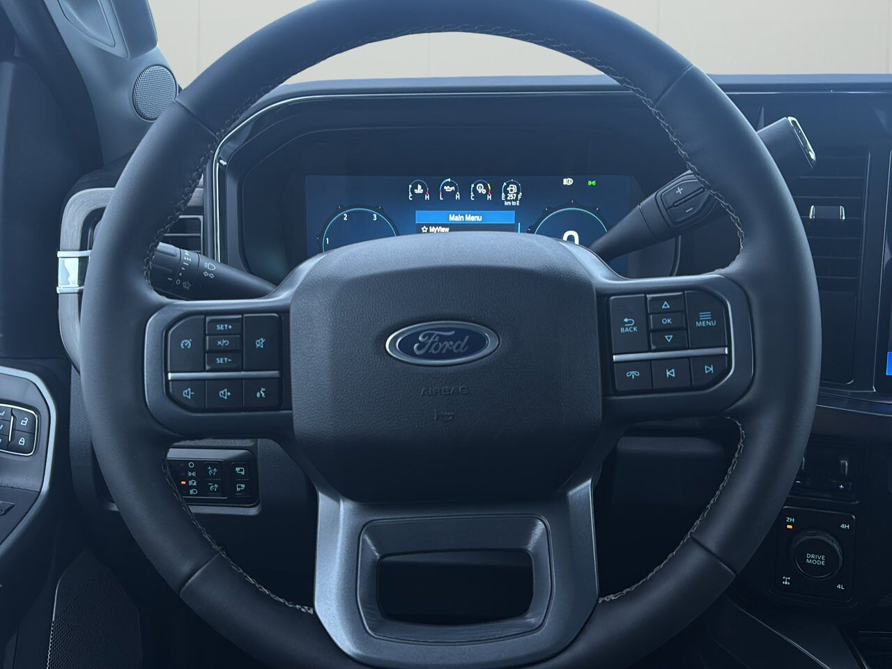 2026 Ford Super Duty F-350 SRW Lariat Sherwood Park AB