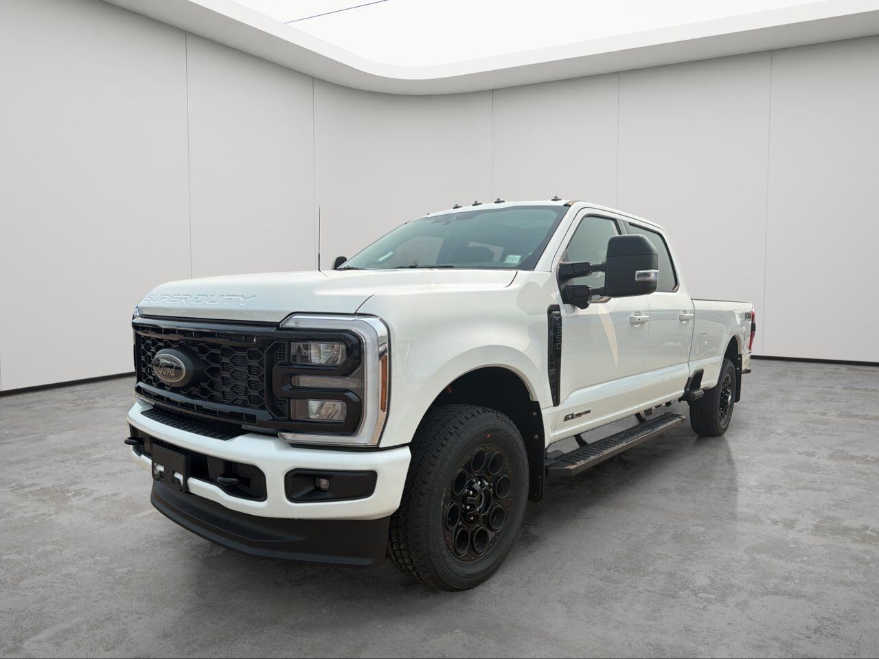 2026 Ford Super Duty F-350 SRW Lariat