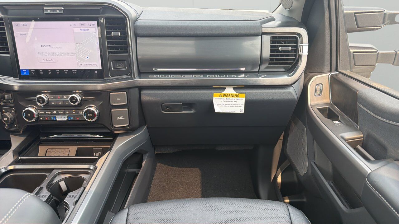 2026 Ford Super Duty F-350 SRW Lariat Sherwood Park AB