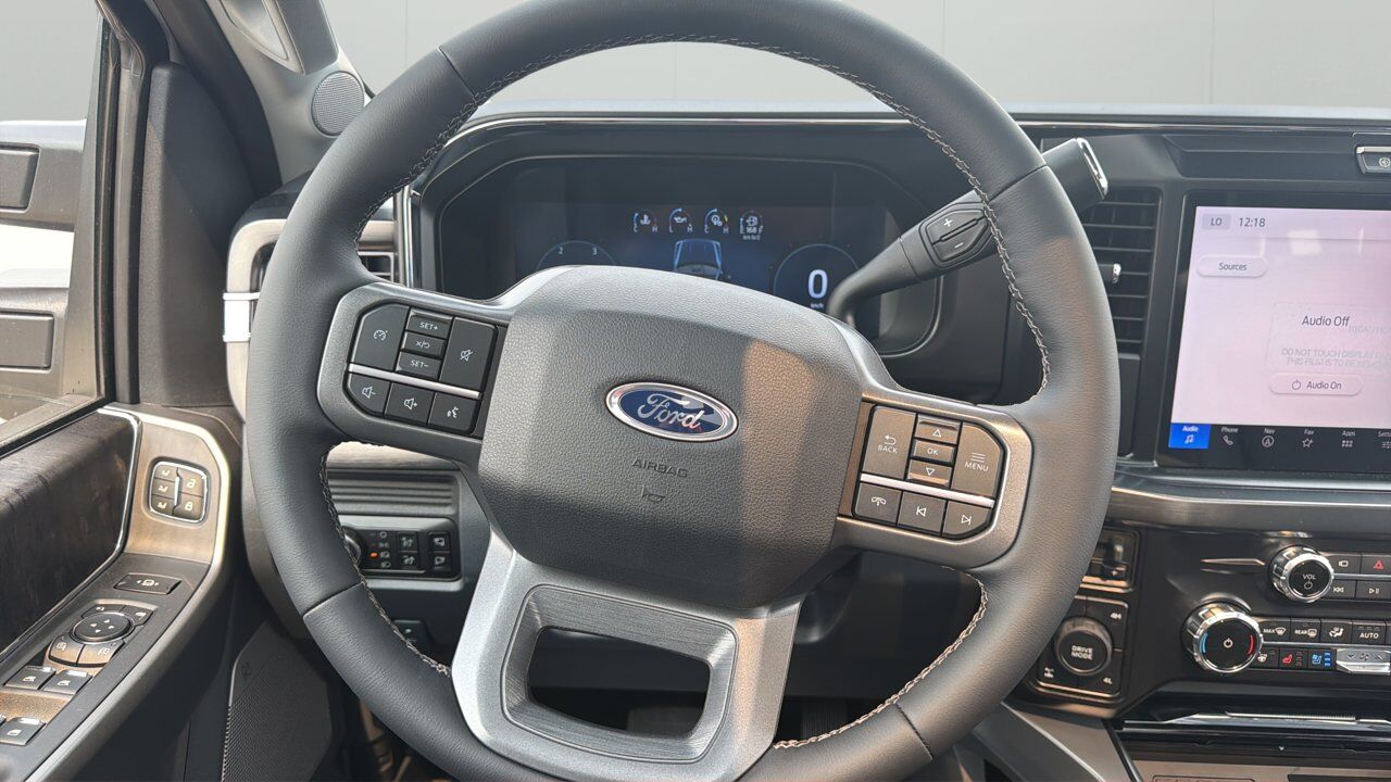 2026 Ford Super Duty F-350 SRW Lariat Sherwood Park AB