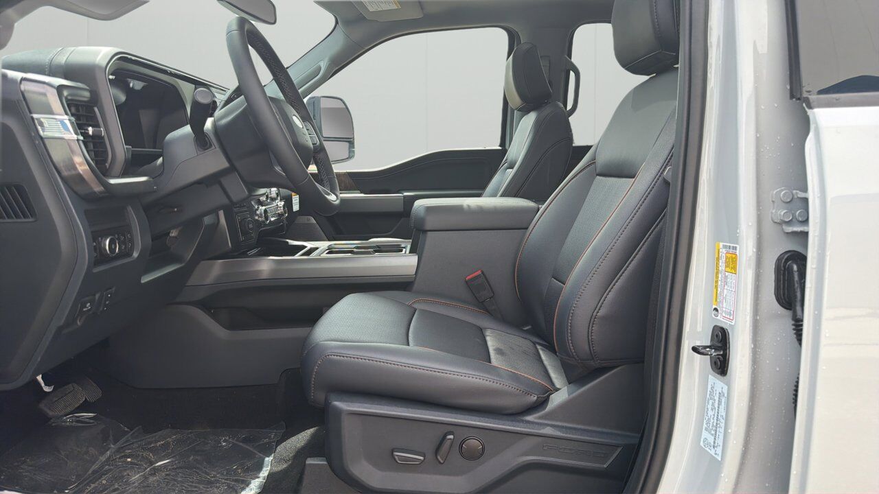 2026 Ford Super Duty F-350 SRW Lariat Sherwood Park AB