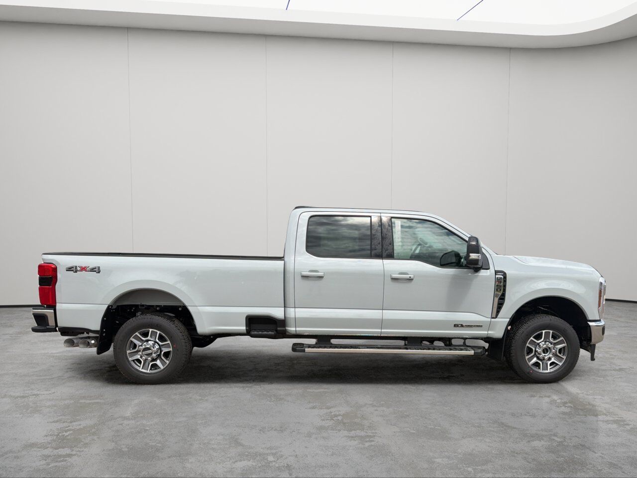 2026 Ford Super Duty F-350 SRW Lariat Sherwood Park AB
