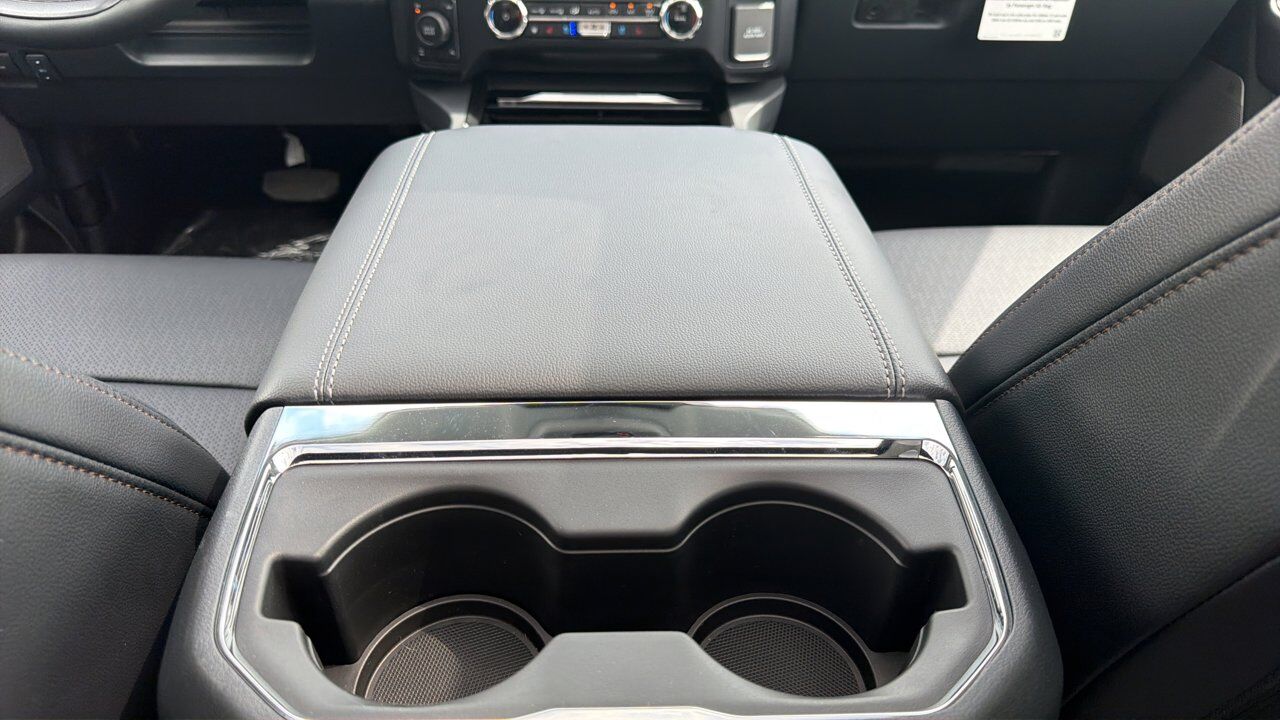 2026 Ford Super Duty F-350 SRW Lariat Sherwood Park AB