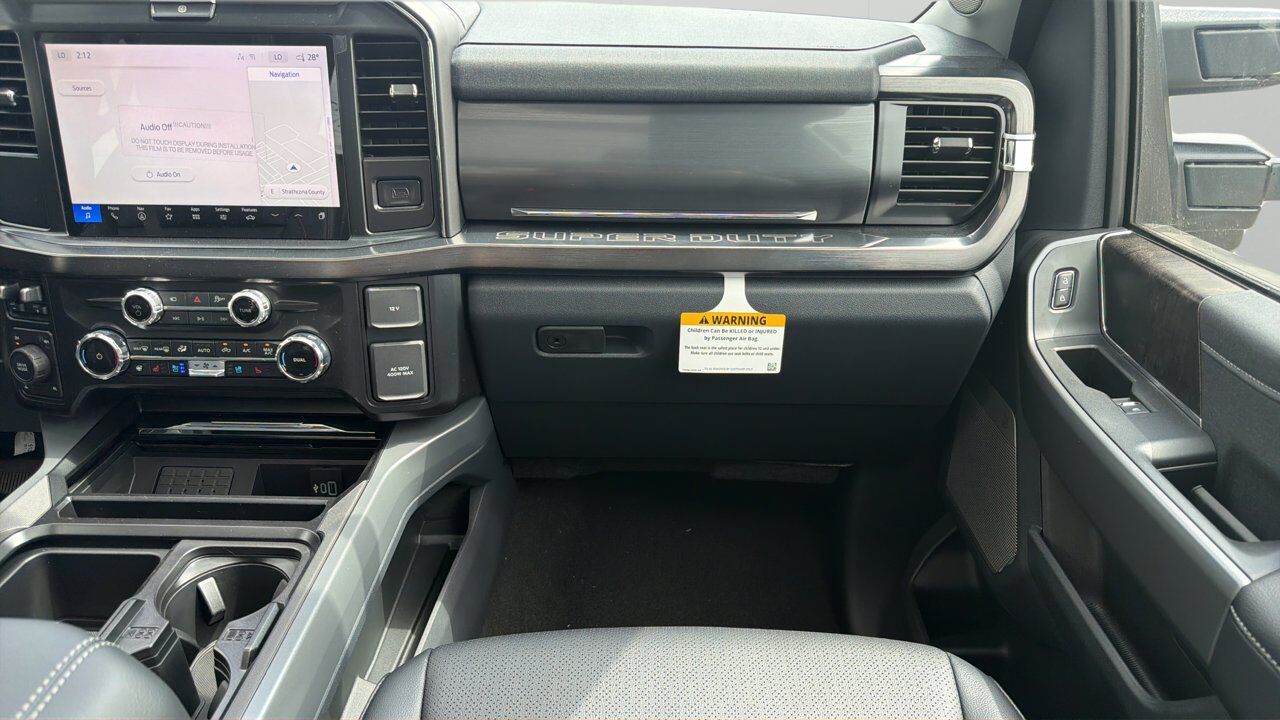 2026 Ford Super Duty F-350 SRW Lariat Sherwood Park AB