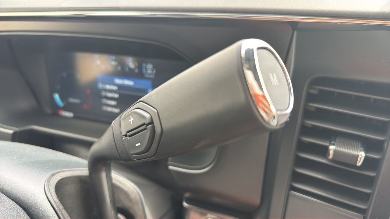 2026 Ford Super Duty F-350 SRW Lariat Sherwood Park AB