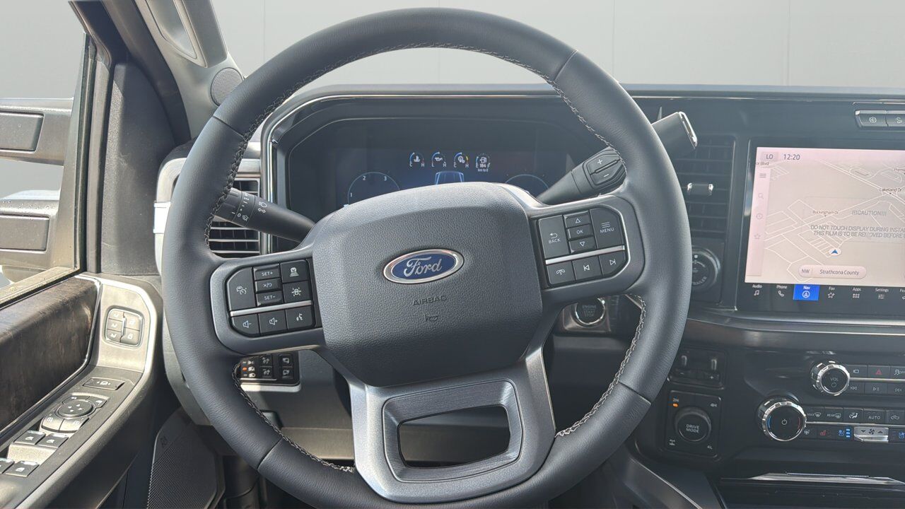 2026 Ford Super Duty F-350 SRW Lariat Sherwood Park AB