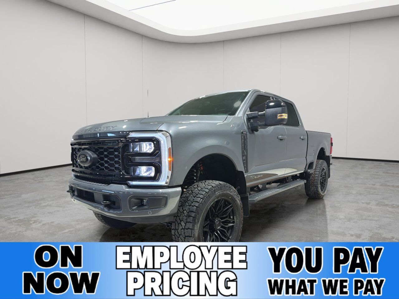 2026 Ford Super Duty F-350 SRW Lariat