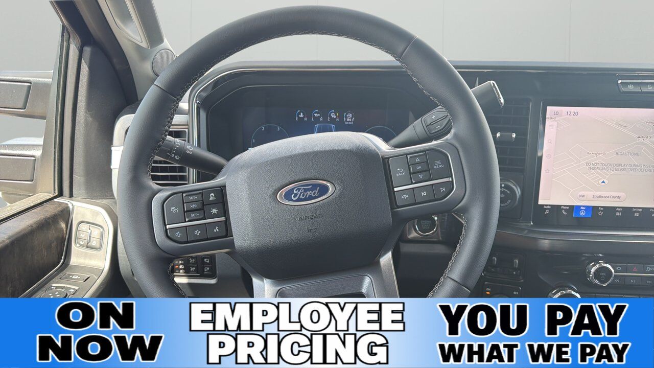 2026 Ford Super Duty F-350 SRW Lariat Sherwood Park AB