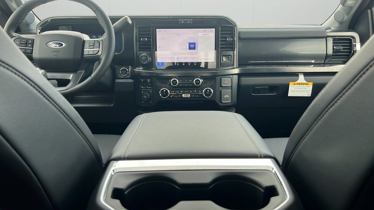 2026 Ford Super Duty F-350 SRW Lariat Sherwood Park AB