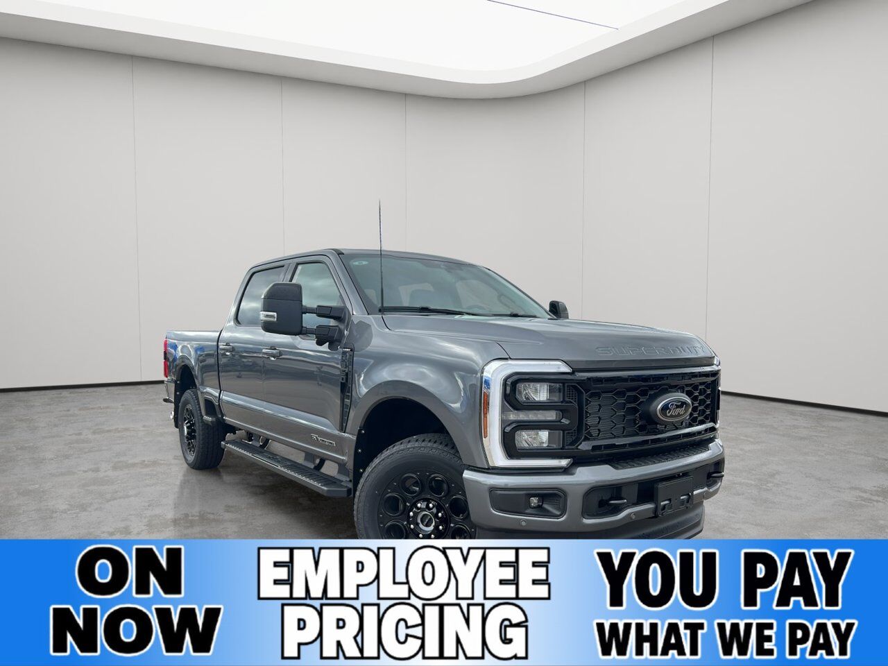 2026 Ford Super Duty F-350 SRW Lariat