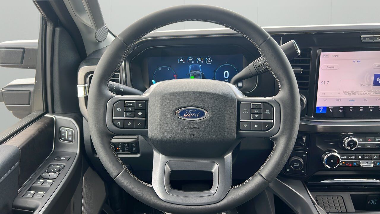 2026 Ford Super Duty F-350 SRW Lariat Sherwood Park AB
