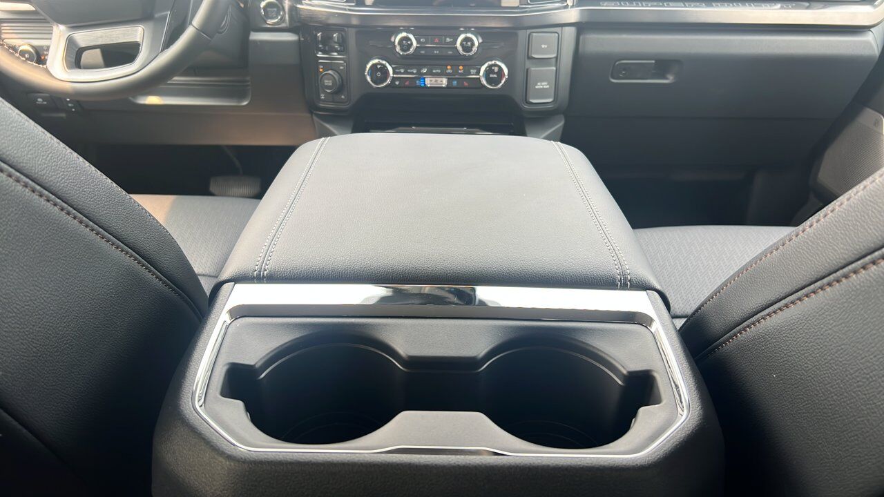 2026 Ford Super Duty F-350 SRW Lariat Sherwood Park AB