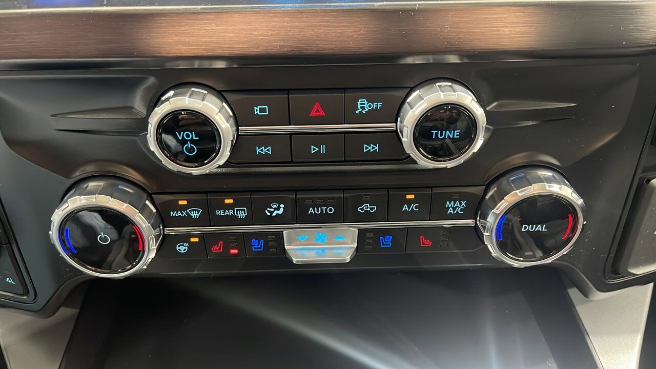 2026 Ford Super Duty F-350 SRW Lariat Sherwood Park AB