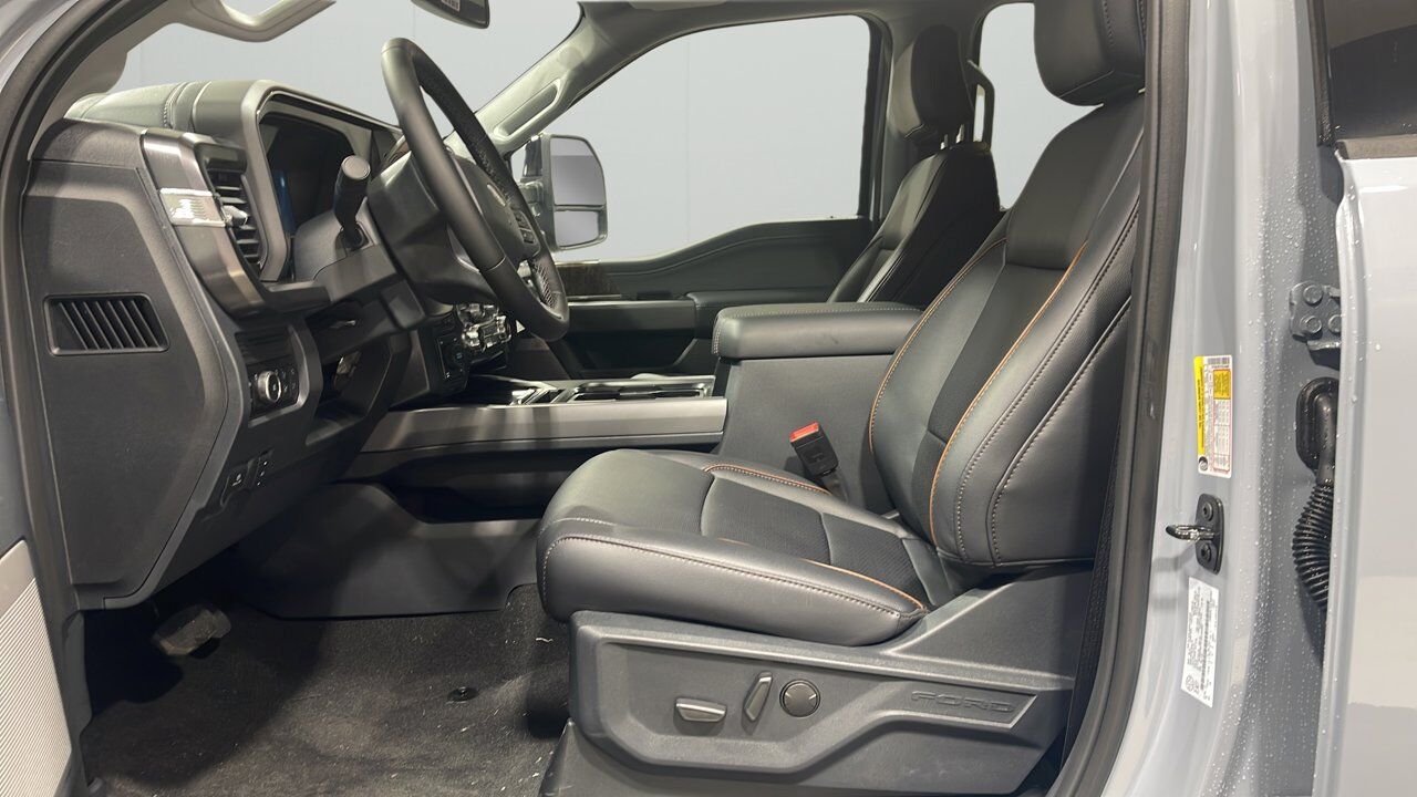 2026 Ford Super Duty F-350 SRW Lariat Sherwood Park AB