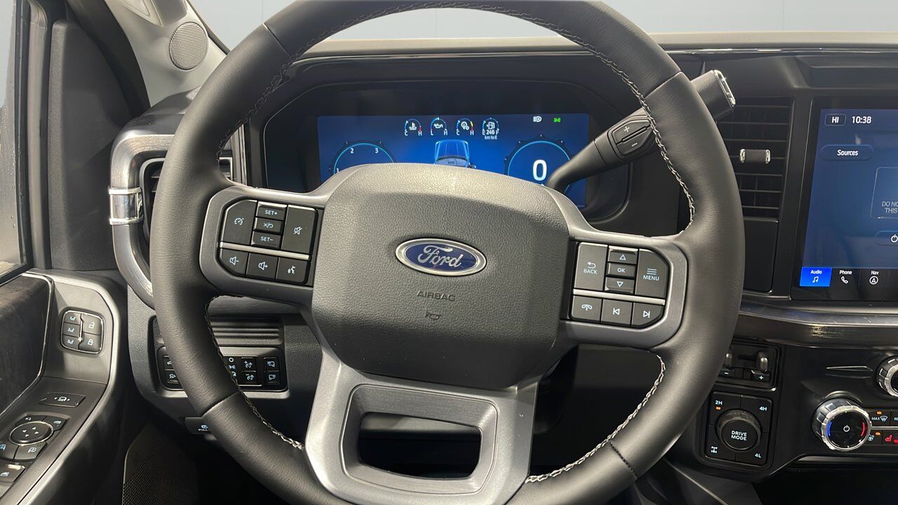 2026 Ford Super Duty F-350 SRW Lariat Sherwood Park AB