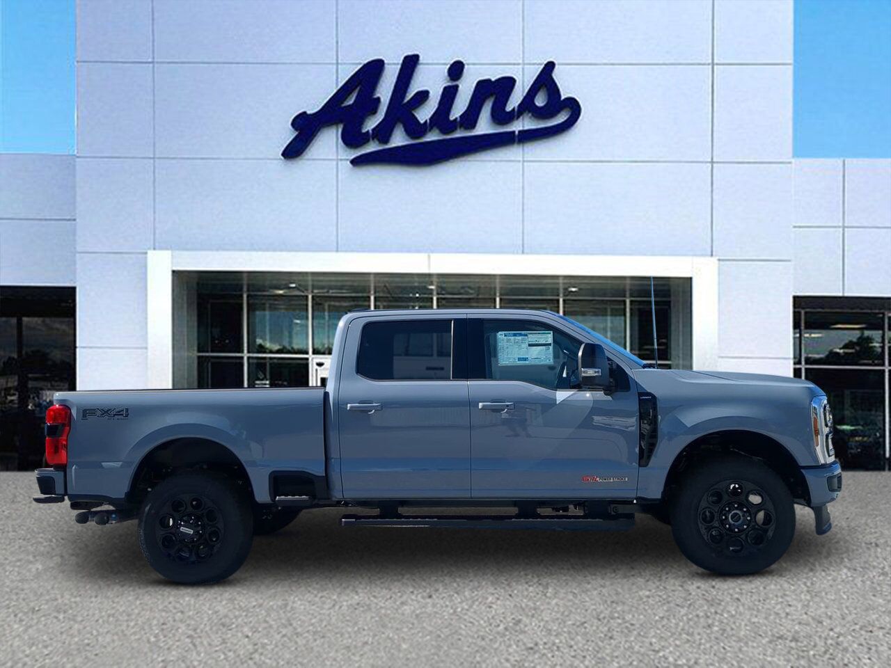 2026 Ford Super Duty F-350 SRW Lariat