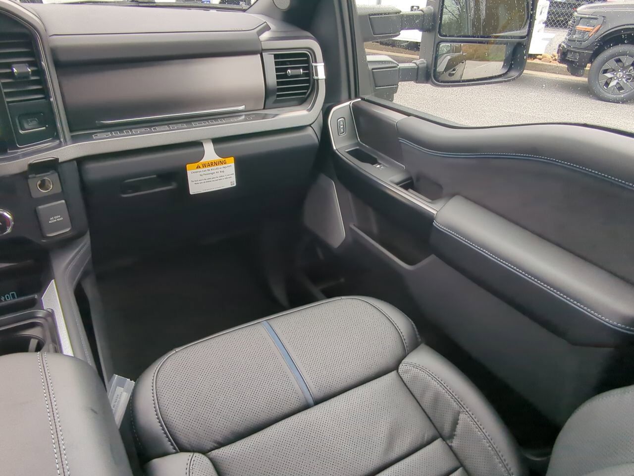 2026 Ford Super Duty F-350 SRW Platinum Appleton WI