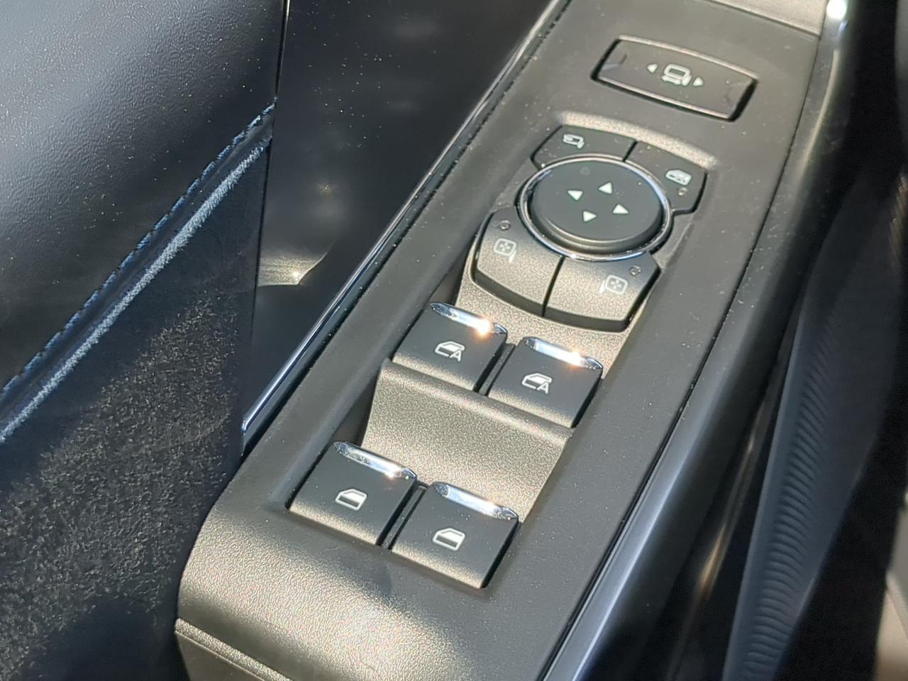 2026 Ford Super Duty F-350 SRW Platinum Appleton WI