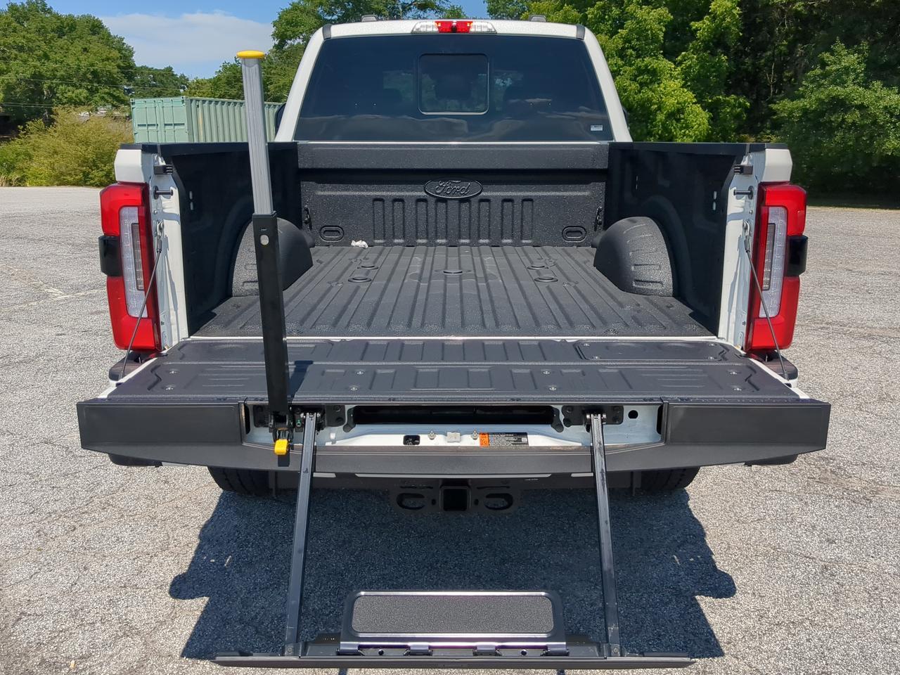 2026 Ford Super Duty F-350 SRW Platinum Appleton WI