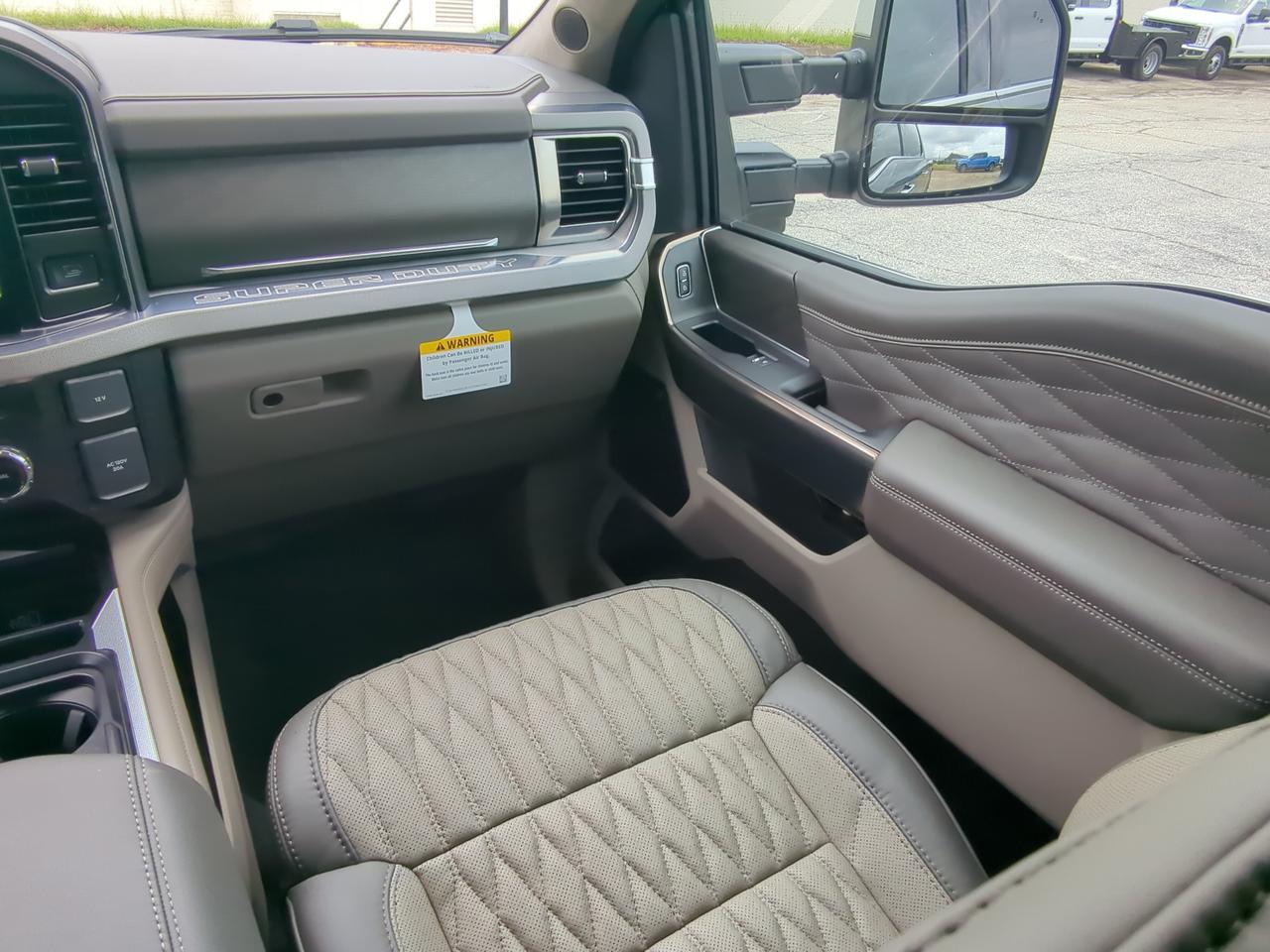 2026 Ford Super Duty F-350 SRW Platinum Plus Appleton WI