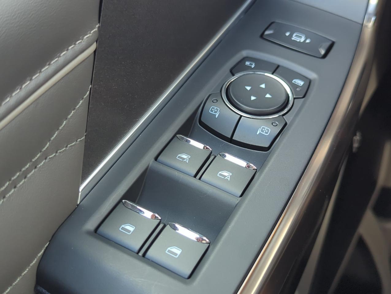 2026 Ford Super Duty F-350 SRW Platinum Plus Appleton WI