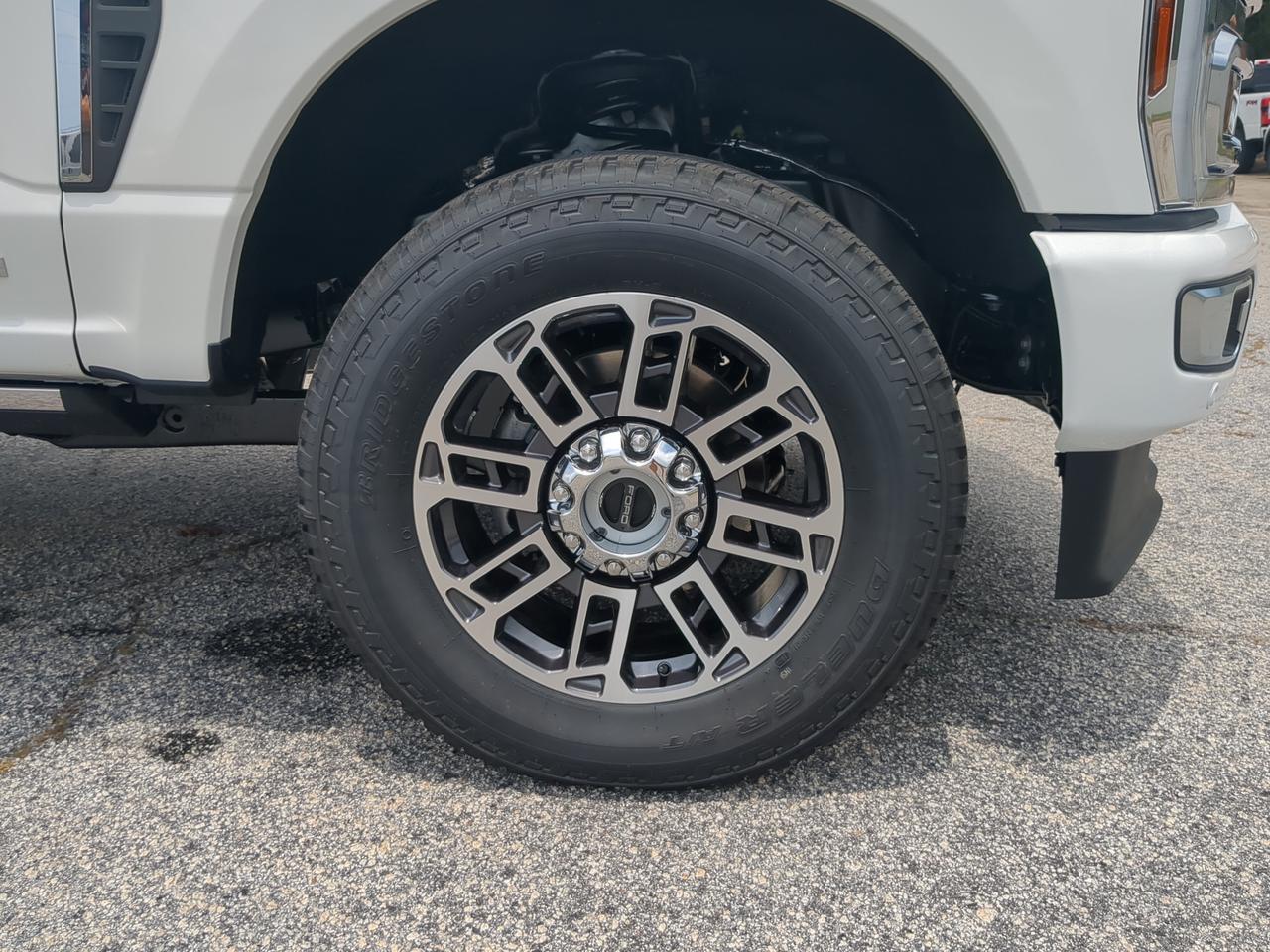 2026 Ford Super Duty F-350 SRW Platinum Plus Appleton WI