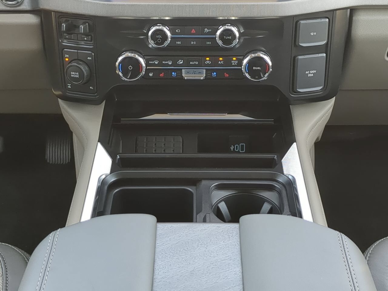 2026 Ford Super Duty F-350 SRW Platinum Plus Winder GA