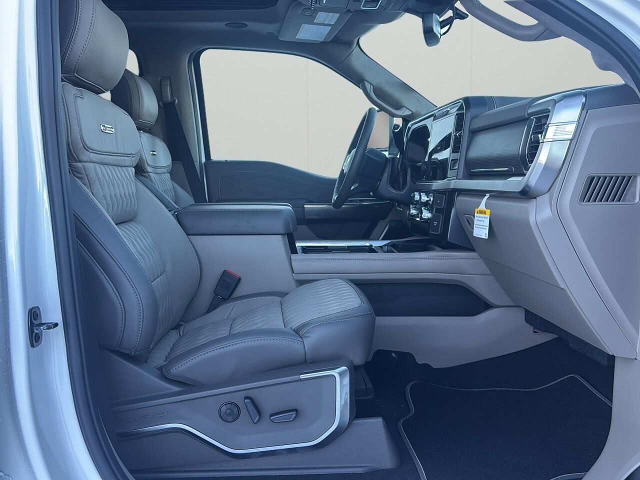 2026 Ford Super Duty F-350 SRW Platinum Sherwood Park AB