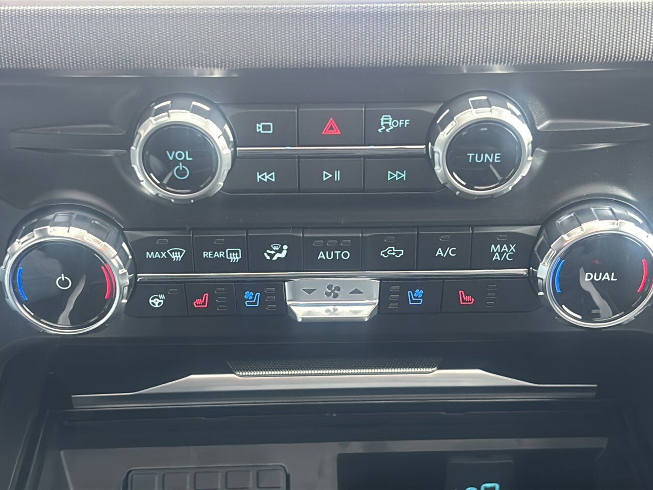 2026 Ford Super Duty F-350 SRW Platinum Sherwood Park AB