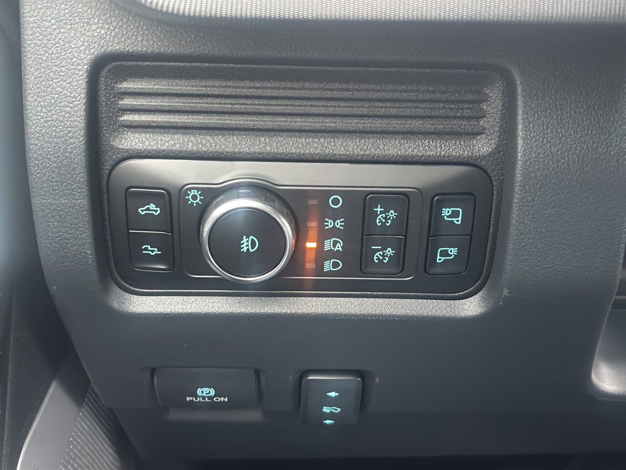 2026 Ford Super Duty F-350 SRW Platinum Sherwood Park AB