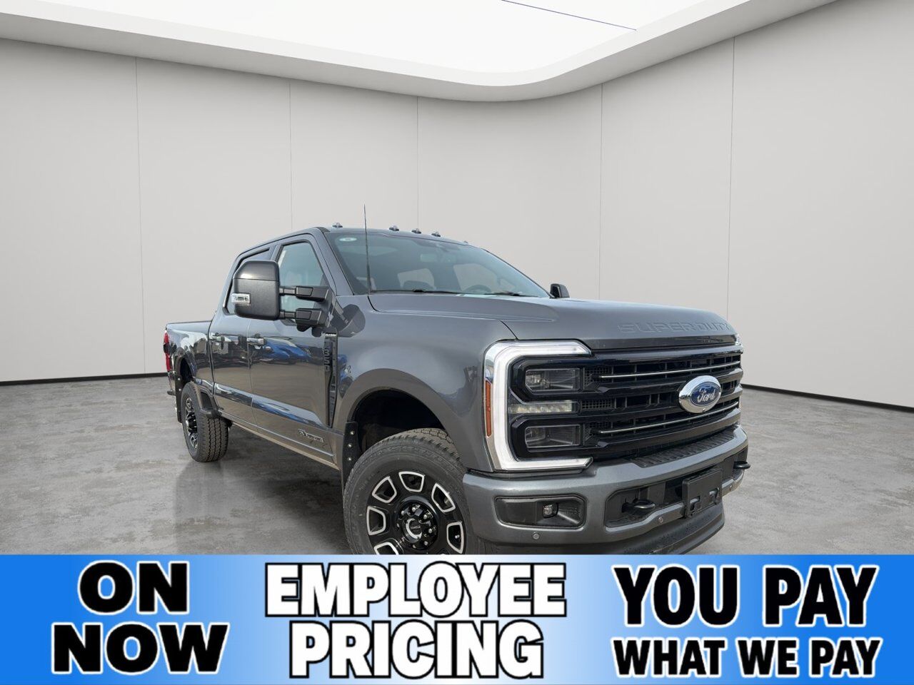 2026 Ford Super Duty F-350 SRW Platinum