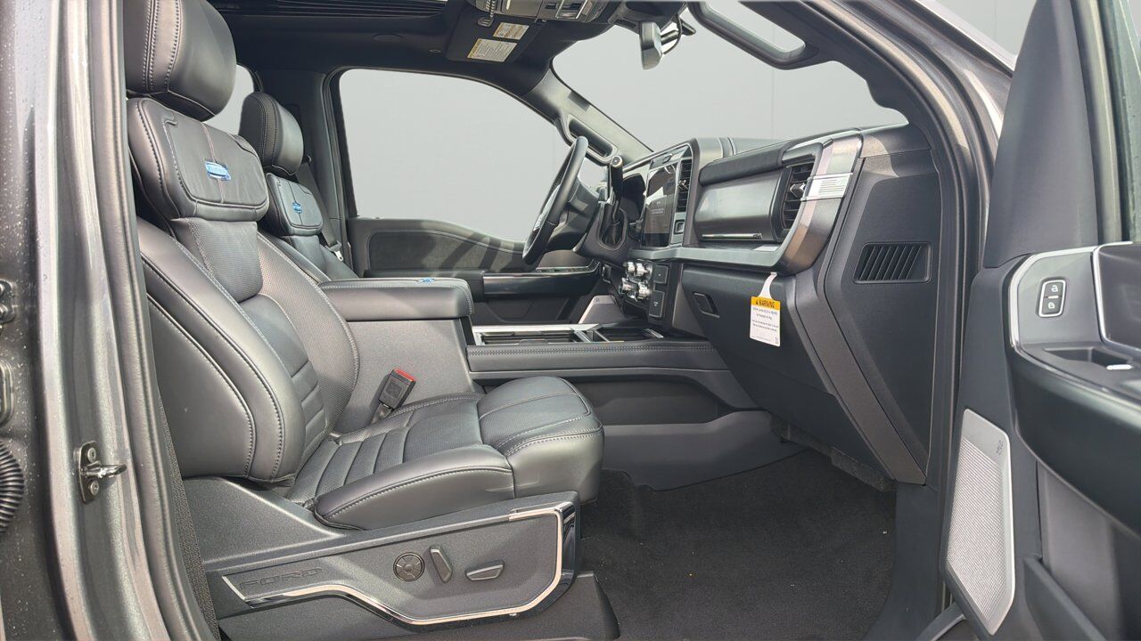 2026 Ford Super Duty F-350 SRW Platinum Sherwood Park AB