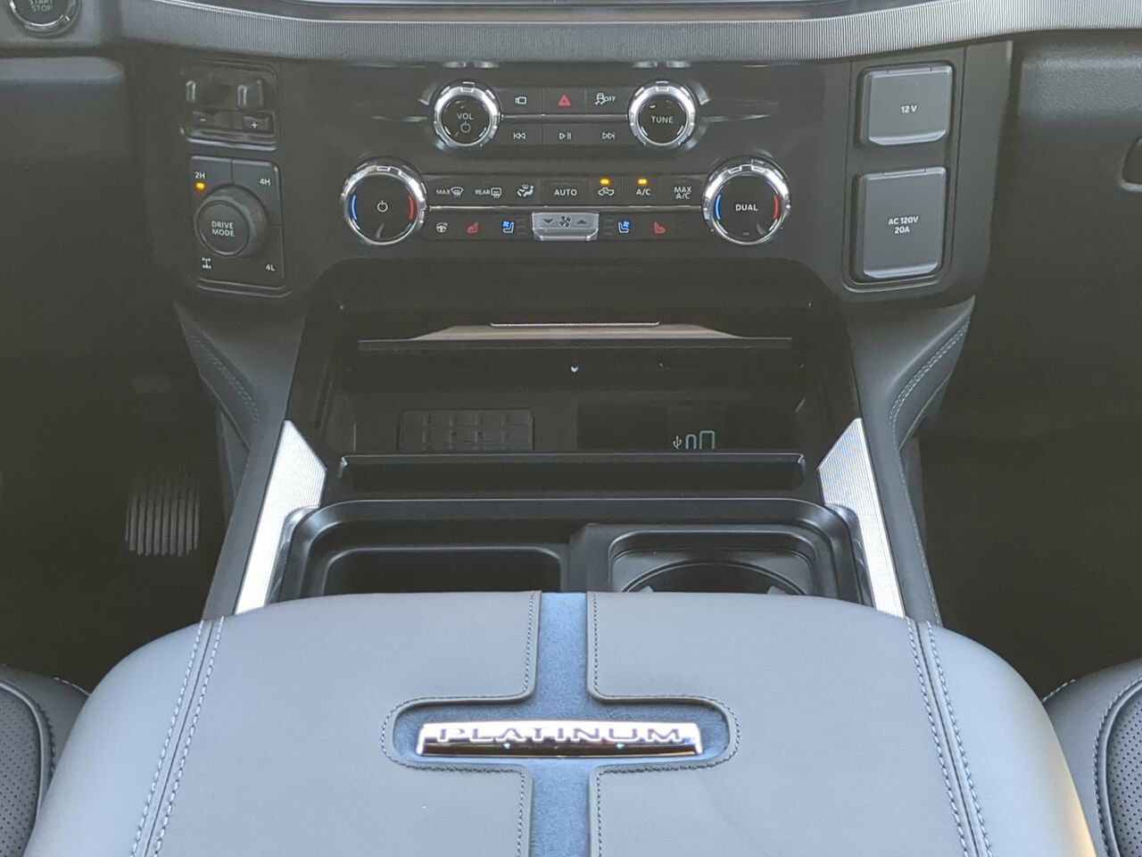 2026 Ford Super Duty F-350 SRW Platinum Winder GA