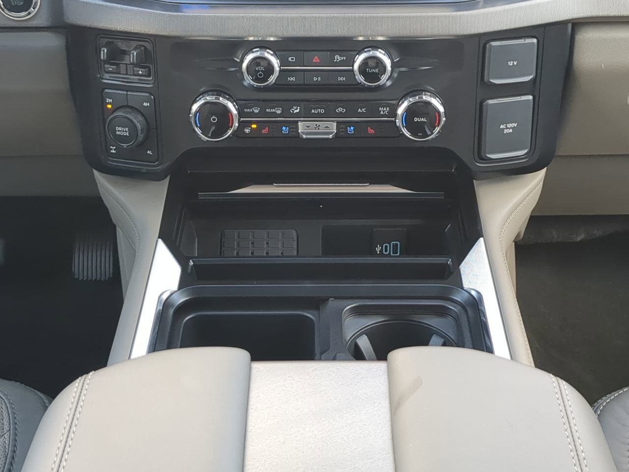 2026 Ford Super Duty F-350 SRW Platinum Winder GA