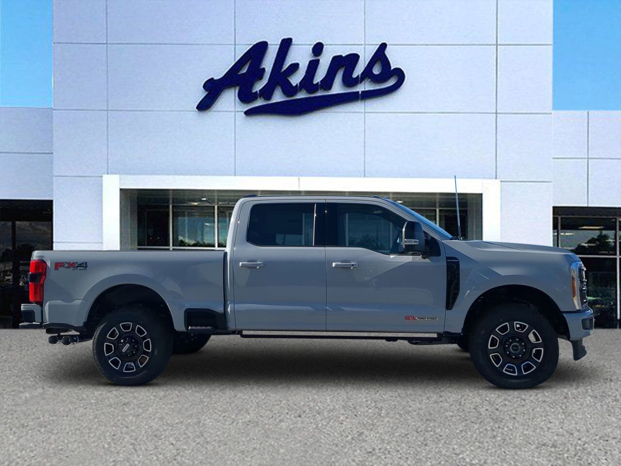 2026 Ford Super Duty F-350 SRW Platinum