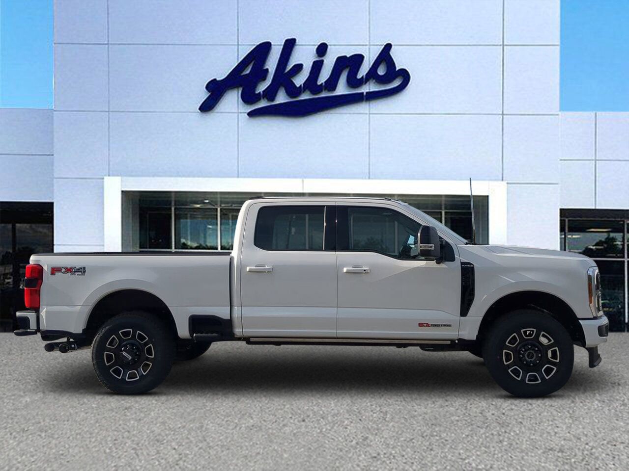 2026 Ford Super Duty F-350 SRW Platinum